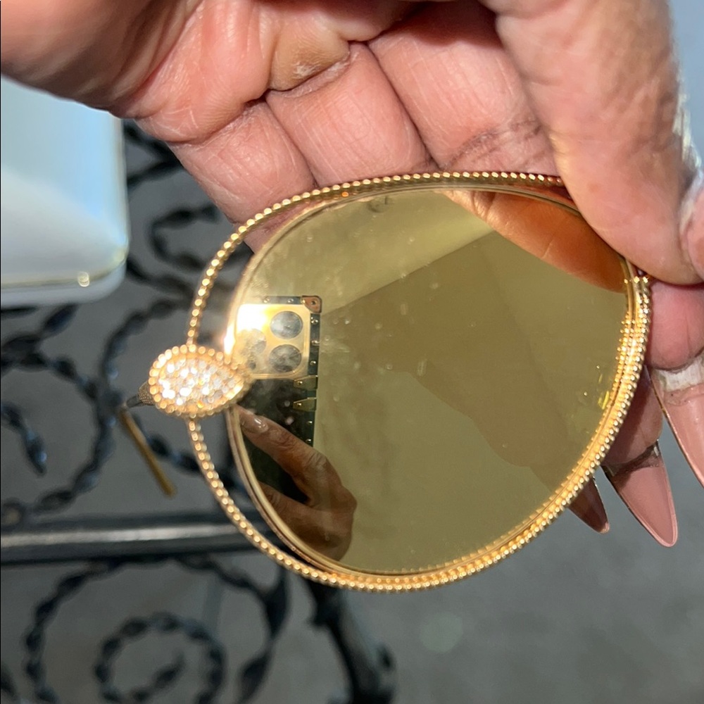 Gold Aviator Sunglasses with Mirrored Lenses - Picture 3 of 12